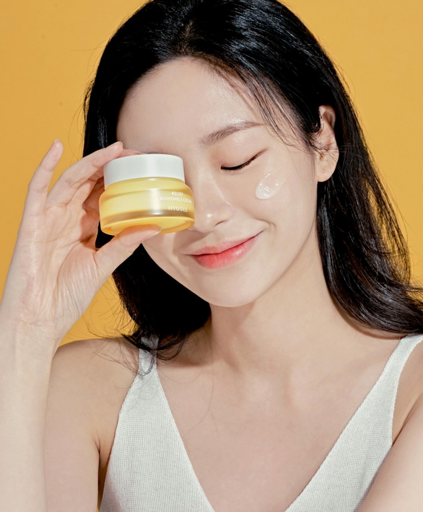 Успокаивающий крем с экстрактом ромашки HYGGEE Relief Chamomile Cream 52ml - фото4